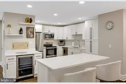 11110 Lakespray Way, Reston, VA 20191 - Photo 8