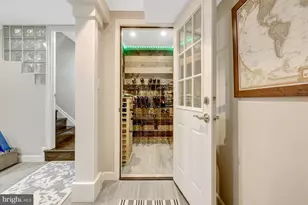 11110 Lakespray Way, Reston, VA 20191 - Photo 46