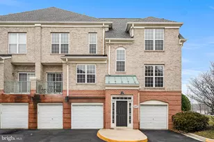 12180 Abington Hall Pl, Reston, VA 20190 - Photo 2