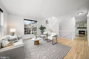 12180 Abington Hall Pl, Reston, VA 20190 - Photo 4