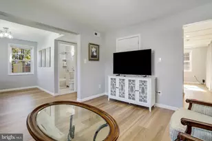 6908 Barrett, Falls Church, VA 22042 - Photo 20