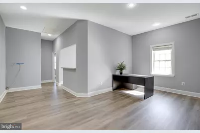 7361 McWhorter Place #320, Annandale, VA 22003 - Photo 6