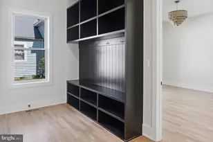 1912 Anderson Rd, Falls Church, VA 22043 - Photo 18