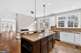 2503 Easie St, Oakton, VA 22124 - Photo 26