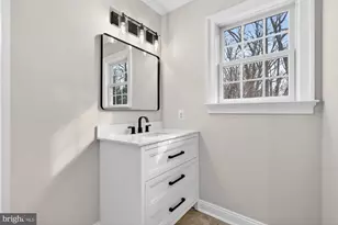 2503 Easie St, Oakton, VA 22124 - Photo 46