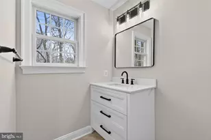 2503 Easie St, Oakton, VA 22124 - Photo 42