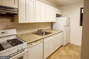 2906 Kings Chapel Rd, Falls Church, VA 22042 - Photo 8