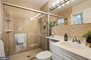 1429 Ironwood Dr, McLean, VA 22101 - Photo 22