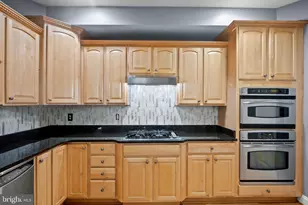 7141 Mason Grove Ct, Alexandria, VA 22306 - Photo 16