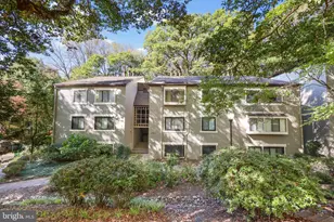 11721 Karbon Hill Ct, Reston, VA 20191 - Photo 2