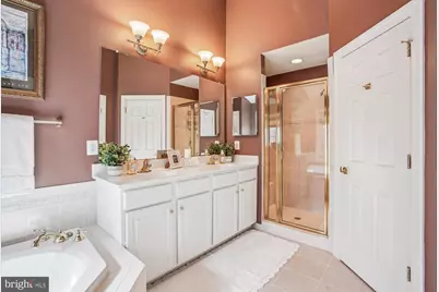 3852 Elmwood Towne Way, Alexandria, VA 22303 - Photo 46