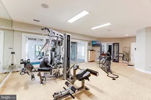 658 Live Oak Dr, McLean, VA 22101 - Photo 44