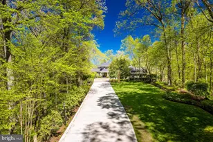 658 Live Oak Dr, McLean, VA 22101 - Photo 4