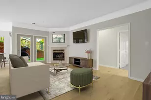 6547 Grange Ln, Alexandria, VA 22315 - Photo 4