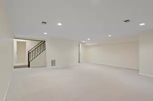 12133 Queens Brigade Dr, Fairfax, VA 22030 - Photo 26