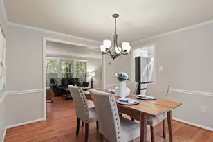 12133 Queens Brigade Dr, Fairfax, VA 22030 - Photo 6