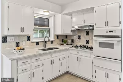 6824 Constance Drive, Springfield, VA 22150 - Photo 18