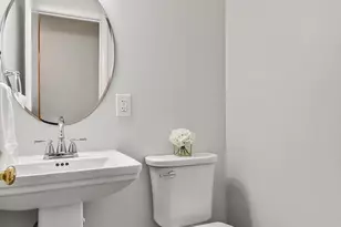 6824 Constance Dr, Springfield, VA 22150 - Photo 34