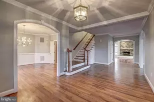 2082 Hunters Crest Way, Vienna, VA 22181 - Photo 26