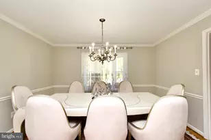 10206 Carol St, Great Falls, VA 22066 - Photo 12