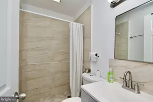 10206 Carol St, Great Falls, VA 22066 - Photo 26