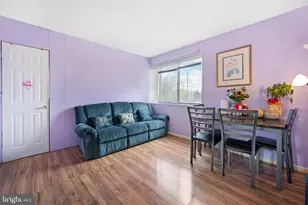 3076 Patrick Henry Dr, Falls Church, VA 22044 - Photo 4