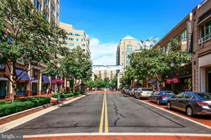 1851 Stratford Park Pl, Reston, VA 20190 - Photo 32