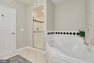 1851 Stratford Park Pl, Reston, VA 20190 - Photo 20