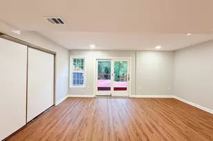 8219 Doctor Craik Ct, Alexandria, VA 22306 - Photo 26