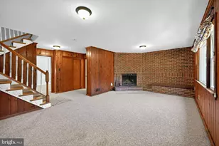 5929 Merritt Pl, Falls Church, VA 22041 - Photo 14