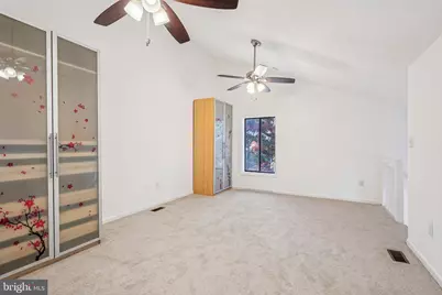 2203 Hunters Run Drive, Reston, VA 20191 - Photo 18