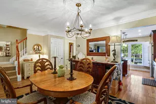 7714 Shootingstar Dr, Springfield, VA 22152 - Photo 8