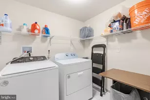 7810 Kalorama Rd, Annandale, VA 22003 - Photo 26