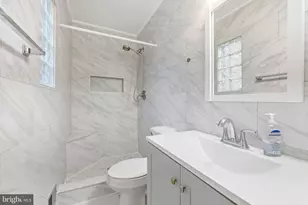 7810 Kalorama Rd, Annandale, VA 22003 - Photo 24