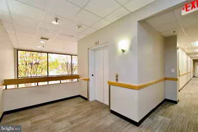 1964 Gallows Road #210B, Vienna, VA 22182 - Photo 6