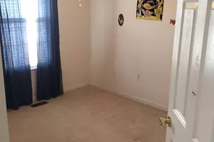 2503 Clover Field Cir, Herndon, VA 20171 - Photo 4