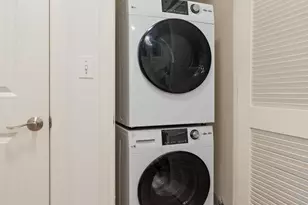 8220 Crestwood Heights Dr, McLean, VA 22102 - Photo 30