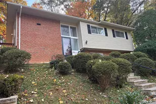 7826 Glenister Dr, Springfield, VA 22152 - Photo 4