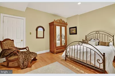 921 Towlston Road, McLean, VA 22102 - Photo 36