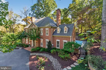 921 Towlston Road, McLean, VA 22102 - Photo 2