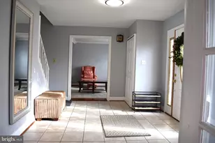 6008 Dewey Dr, Alexandria, VA 22310 - Photo 2