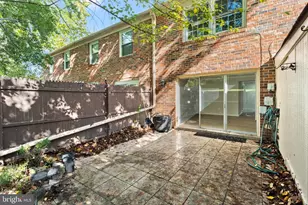 8519 Westover Ct, Springfield, VA 22152 - Photo 28