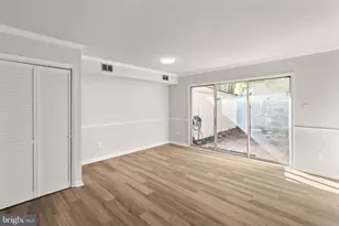 8519 Westover Ct, Springfield, VA 22152 - Photo 10
