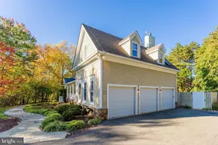 615 Kentland Dr, Great Falls, VA 22066 - Photo 6