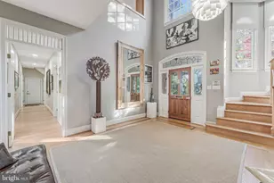 615 Kentland Dr, Great Falls, VA 22066 - Photo 12