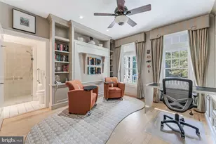 615 Kentland Dr, Great Falls, VA 22066 - Photo 14