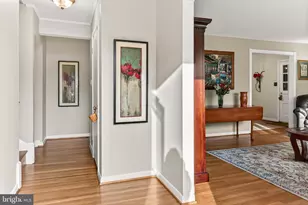 8324 Lilac Ln, Alexandria, VA 22308 - Photo 6