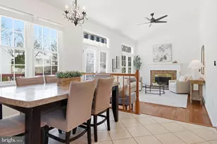 13566 Cobra Dr, Herndon, VA 20171 - Photo 10