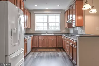 12404 Liberty Bridge Road #12404B, Fairfax, VA 22033 - Photo 4