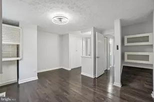 8474 Sugar Creek Ln, Springfield, VA 22153 - Photo 18